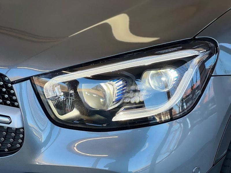 Gebraucht Mercedes GLC300 AMG 245 PS (180 kW) 2019 Grau SUV