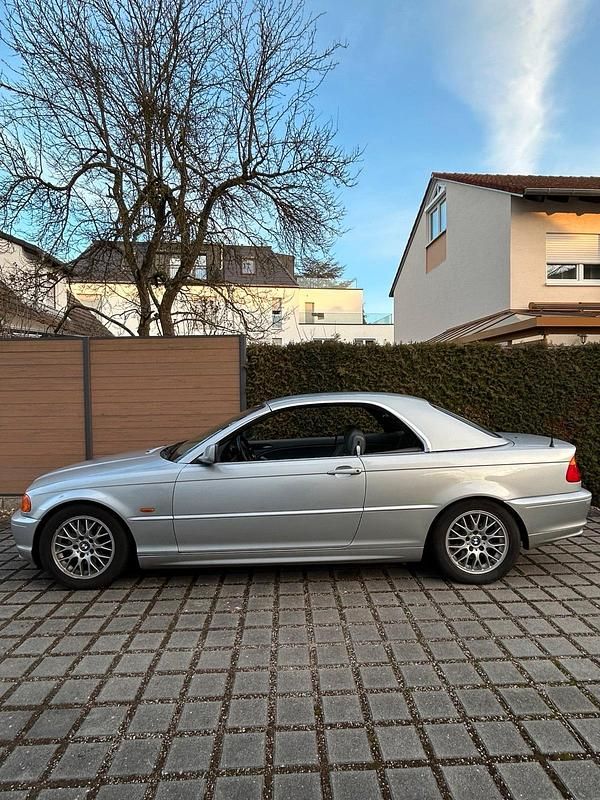 Gebraucht BMW 320 Cabriolet 170 PS (125 kW) 2000 Silber Cabrio