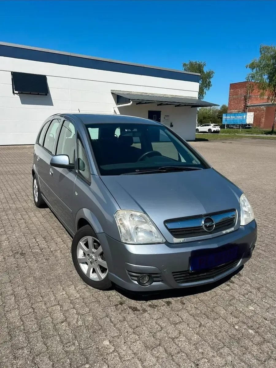 Second-hand Opel Meriva 100 CP (73 kW) 2008 Gri Monovolum