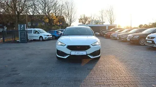 Gebraucht Cupra Leon VZ 245 PS (180 kW) 2021 Weiß Limousine