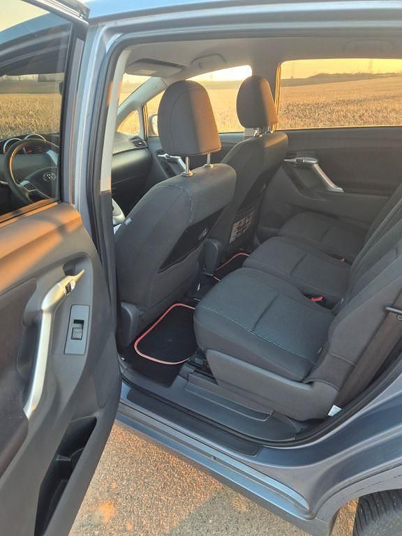 Gebraucht Toyota Verso Multidrive S 147 PS (108 kW) 2012 Grau Van / Kleinbus