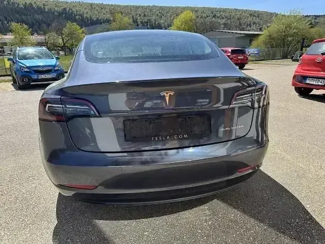 Usado Tesla Model 3 366 kW (498 CV) 2020 Gris Berlina