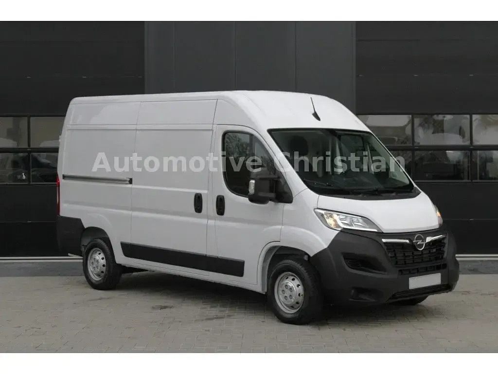Gebraucht Opel Movano 140 PS (102 kW) 2024 Weiß Van