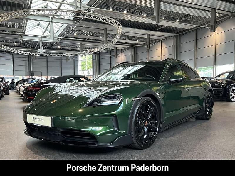 Oakgrünmetallic neo Gebraucht 2024 Porsche Taycan 4S Cross Turismo Limousine | 117.890 € - Bild 1/4