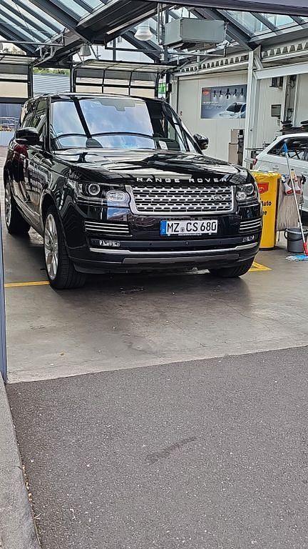 Schwarz Gebraucht 2016 Land Rover Range Rover Autobiography SUV | 31.200 € - Bild 1/4