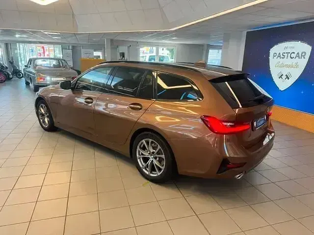 Gebraucht BMW 320 Sport Line 190 PS (139 kW) 2020 Andere Kombi