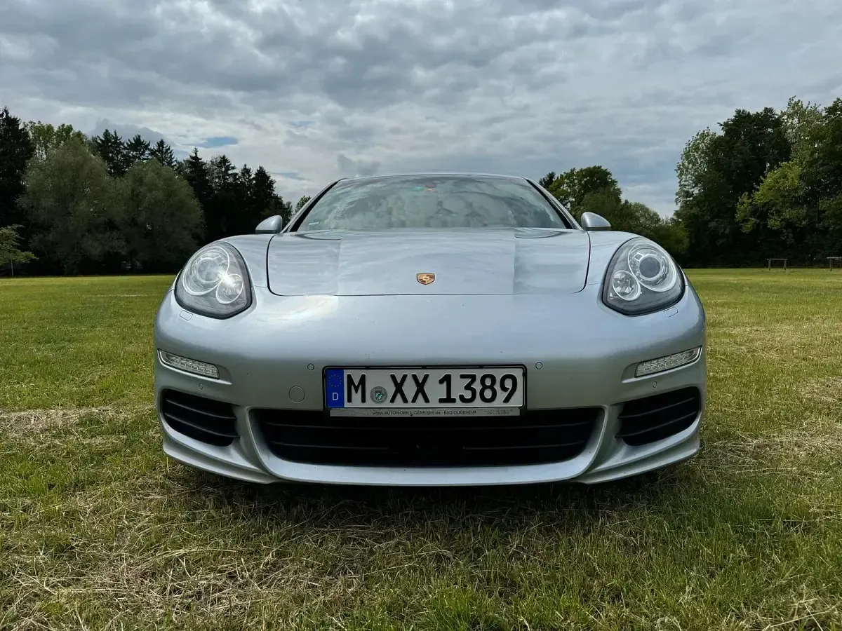 Occasion Porsche Panamera 250 ch (183 kW) 2013 Argent Citadine