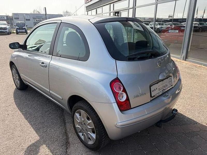 Gebraucht Nissan Micra 65 PS (47 kW) 2009 Silber Kleinwagen