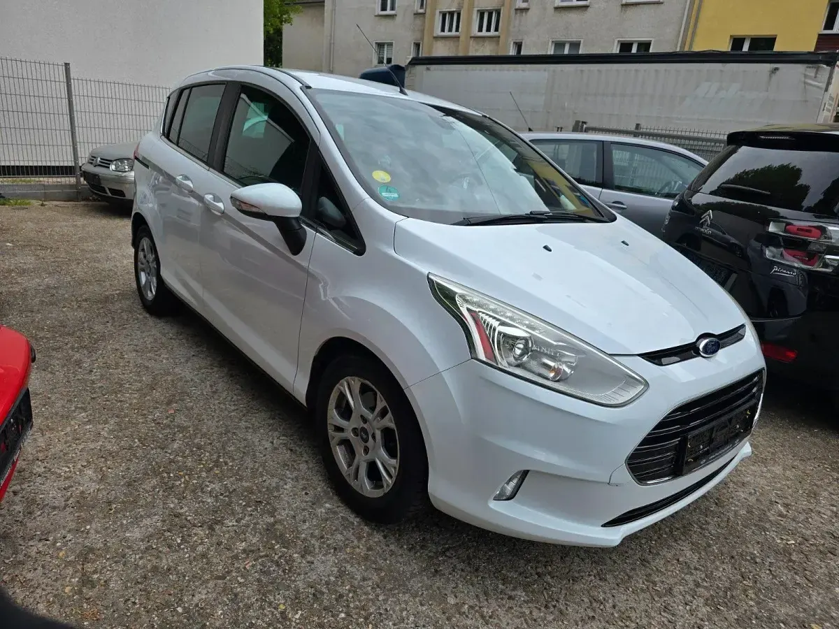 Gebraucht Ford B-MAX Titanium 95 PS (69 kW) 2013 Weiß Van / Kleinbus
