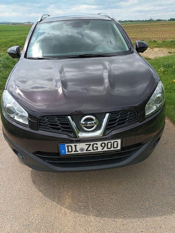 Violet Gebraucht 2012 Nissan Qashqai +2 I-Way SUV | 5.950 € (Guter Preis) - Bild 1/4