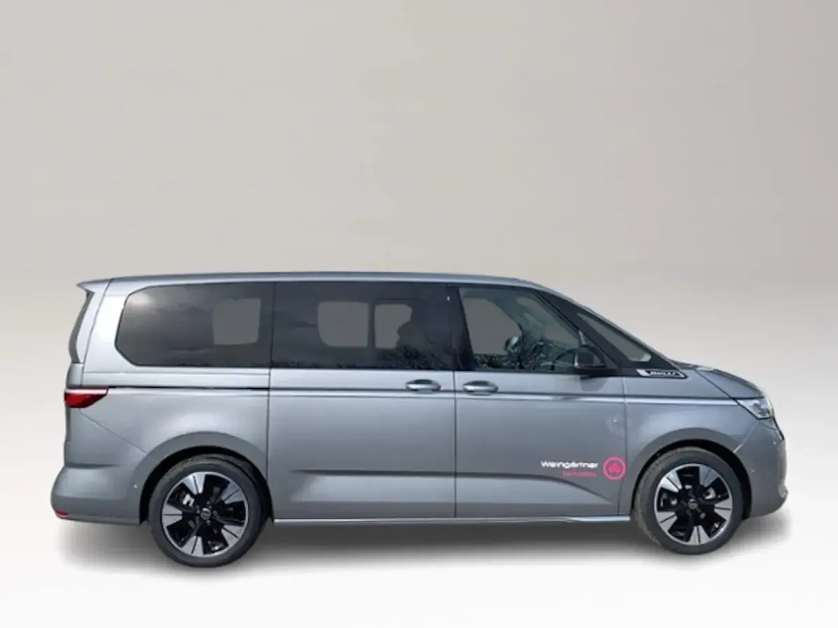 Second-hand VW Multivan Style 150 CP (110 kW) 2025 Monovolum