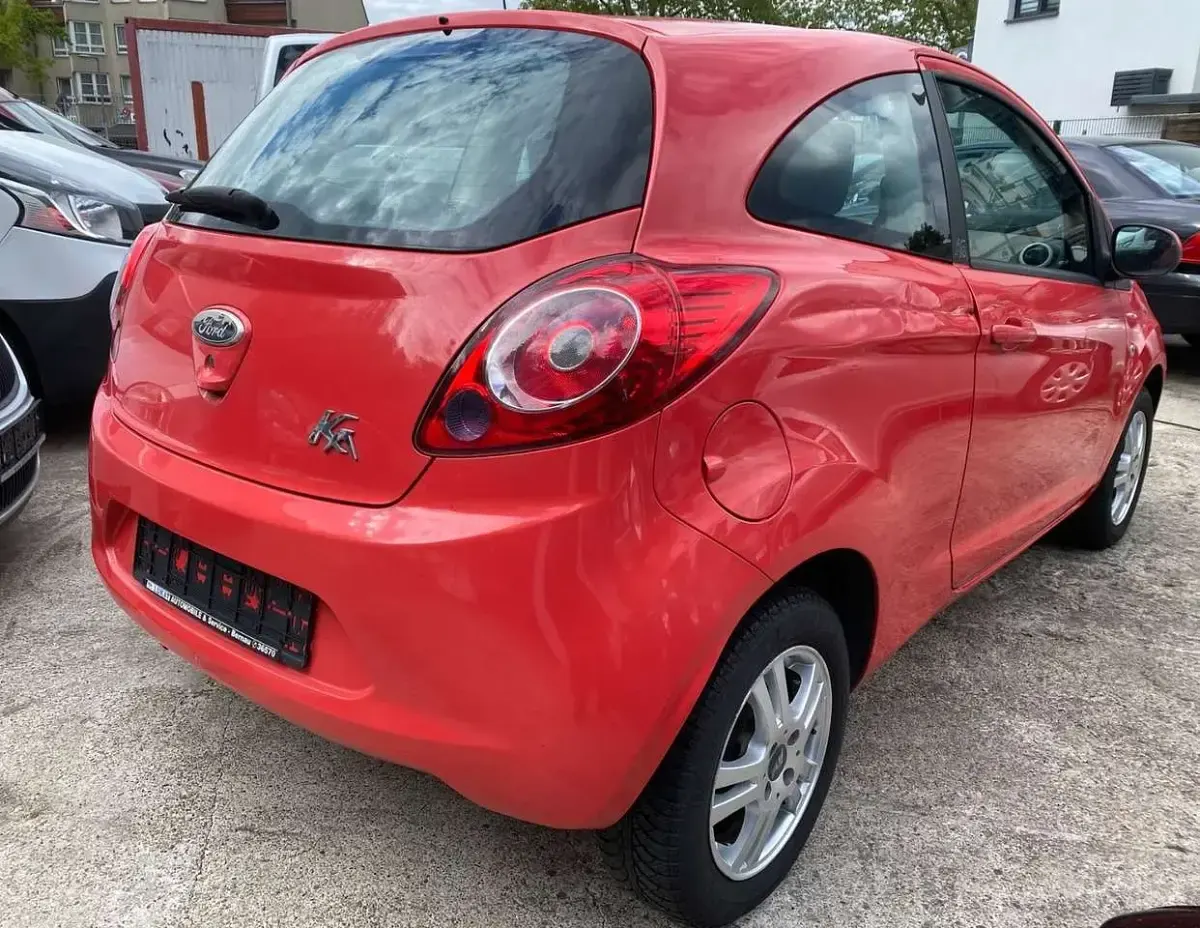 Gebraucht Ford Ka Trend 69 PS (50 kW) 2009 Bonbon rot Kleinwagen