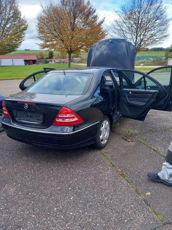 Gebraucht Mercedes C240 Classic 170 PS (125 kW) 2003 Limousine