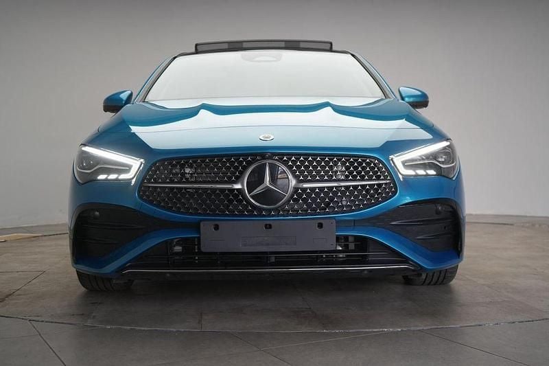 Gebraucht Mercedes CLA200 Shooting Brake Advanced 163 PS (119 kW) 2025 Blau Kombi