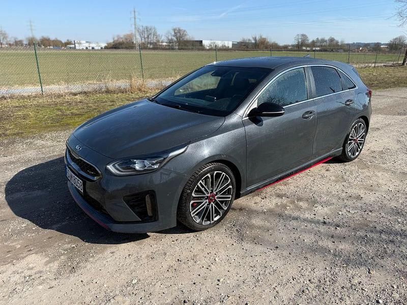 Gebraucht Kia Ceed GT GT 204 PS (150 kW) 2019 Grau Limousine