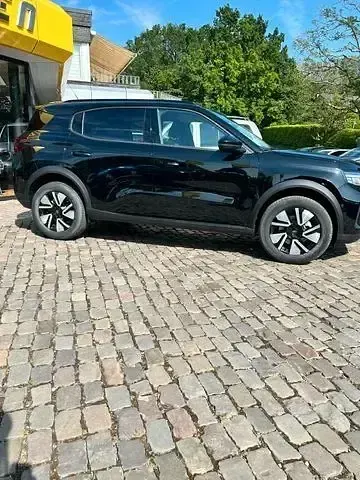 Neu Opel Frontera 110 PS (80 kW) 2026 Schwarz SUV