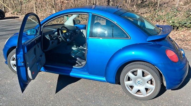 Gebraucht VW New Beetle 170 PS (125 kW) 2001 Blau Kleinwagen