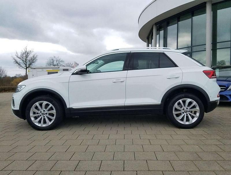 Gebraucht VW T-Roc Style 150 PS (110 kW) 2025 Weiß SUV