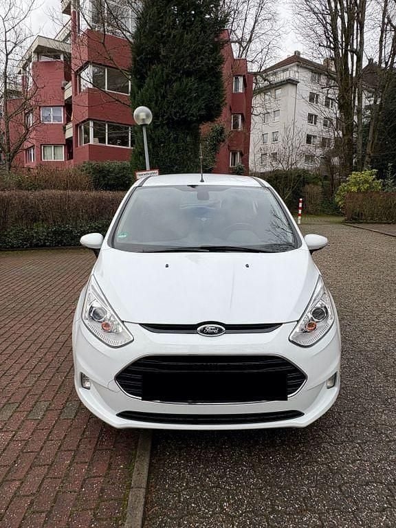 Weiß Gebraucht 2013 Ford B-MAX Titanium Van / Kleinbus | 5.800 € (Fairer Preis) - Bild 1/4