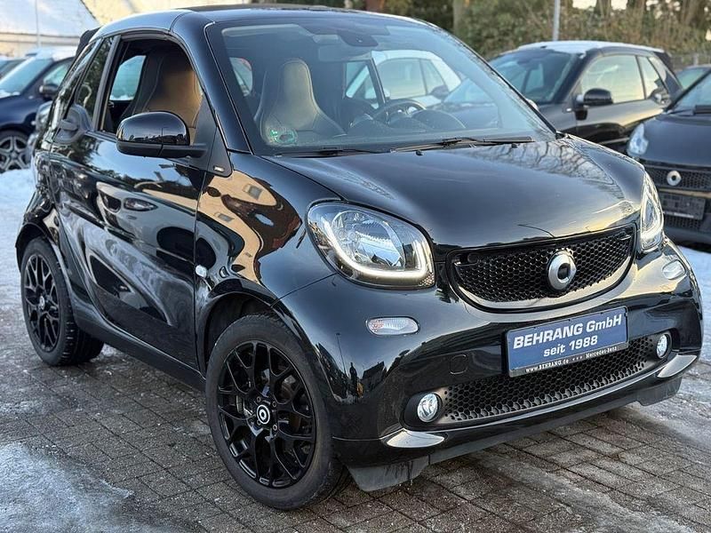 Gebraucht Smart ForTwo Cabrio Prime 90 PS (66 kW) 2017 Schwarz Cabrio