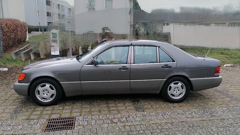Gebraucht Mercedes S280 193 PS (141 kW) 1993 Grau Limousine
