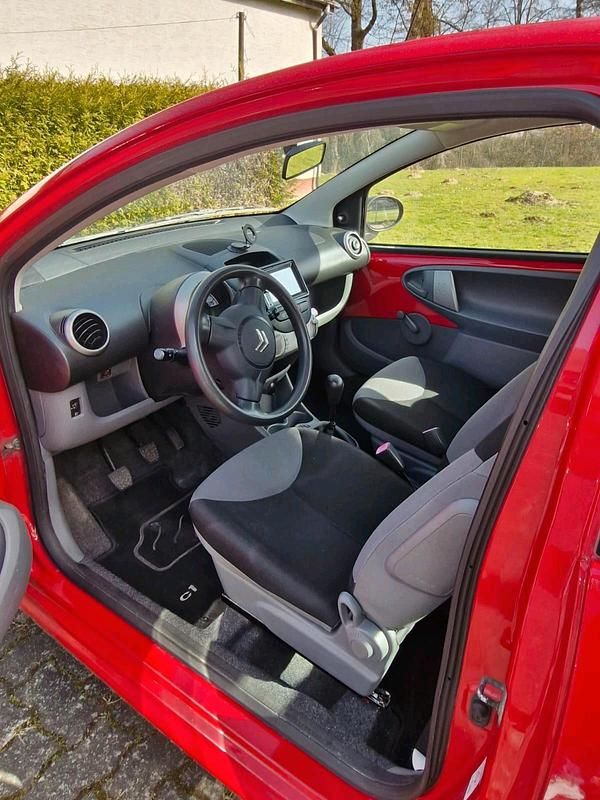 Gebraucht Citroën C1 75 PS (55 kW) 2006 Rot Kleinwagen