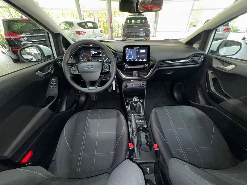 Gebraucht Ford Fiesta 86 PS (63 kW) 2019 Frostweiß Kleinwagen