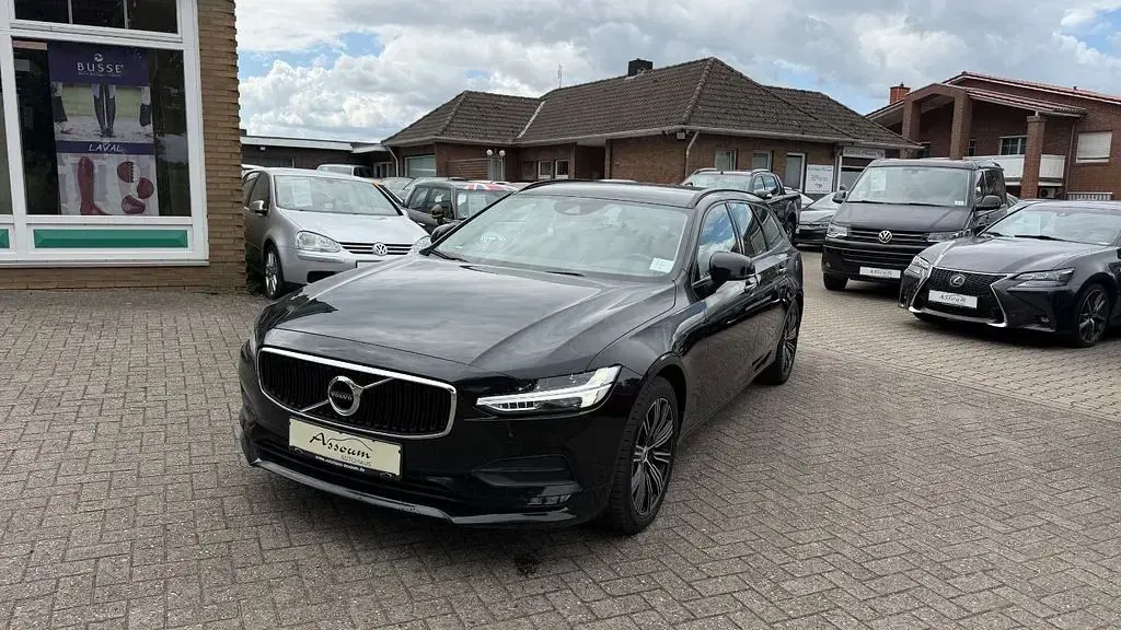 Gebraucht Volvo V90 Basis 190 PS (139 kW) 2018 Schwarz Kombi