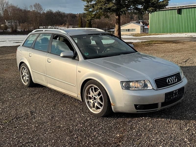 Gebraucht Audi A4 131 PS (96 kW) 2003 Silber Kombi