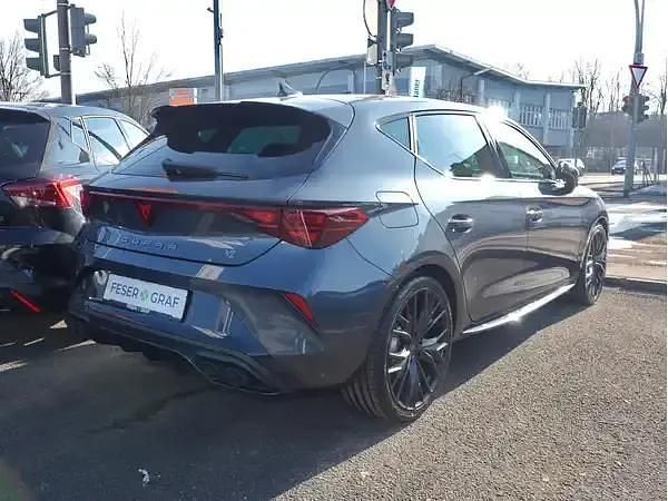 Neu Cupra Leon 300 PS (220 kW) 2026 Grau Kombi