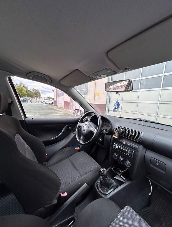 Gebraucht Seat Leon Stella 105 PS (77 kW) 2002 Grau Kleinwagen