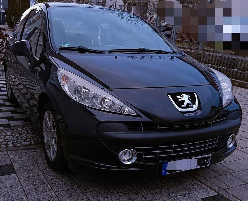 Gebraucht Peugeot 207 Sport 120 PS (88 kW) 2008 Schwarz Limousine