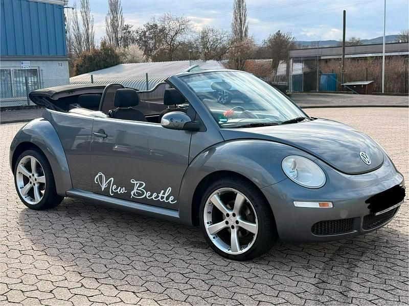 Gebraucht VW New Beetle 105 PS (77 kW) 2009 Grau Kleinwagen