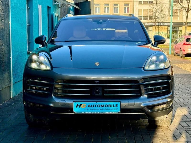 Gebraucht Porsche Cayenne Chrono 340 PS (250 kW) 2020 Grau SUV