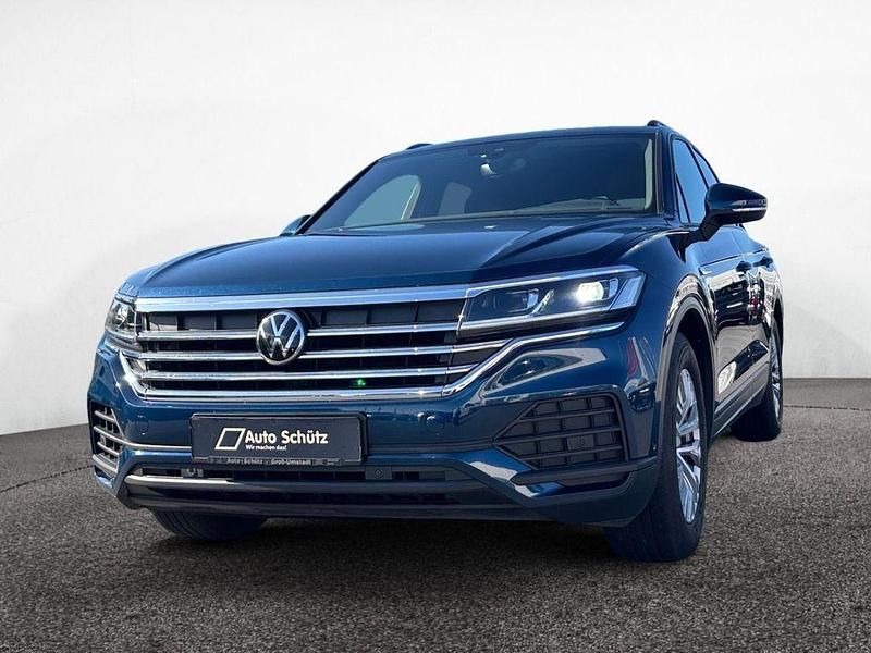 Gebraucht VW Touareg Basis 286 PS (210 kW) 2021 Aquamarinblau metallic SUV