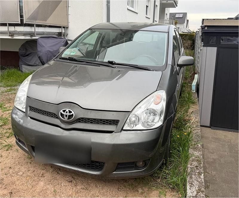 Gebraucht Toyota Corolla Verso 177 PS (130 kW) 2006 Grau Van / Kleinbus