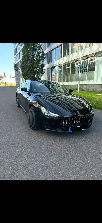 Gebraucht Maserati Ghibli 275 PS (202 kW) 2020 Schwarz Limousine