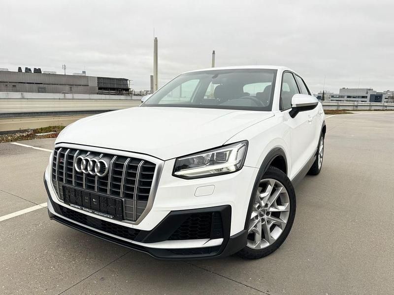 Weiß Gebraucht 2019 Audi SQ2 Sport SUV | 24.990 € (Fairer Preis) - Bild 1/4