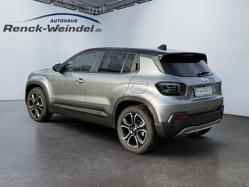 Neu Jeep Avenger EV Summit 114 kW (156 PS) 2025 Grau SUV