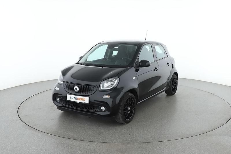 Schwarz Gebraucht 2018 Smart ForFour Basis Limousine | 10.940 € (Fairer Preis) - Bild 1/3