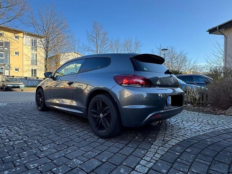Gebraucht VW Scirocco Match 122 PS (89 kW) 2012 Grau Coupé