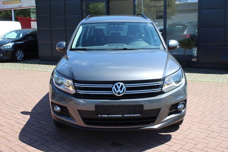 Gebraucht VW Tiguan Trendline 160 PS (117 kW) 2014 Grau SUV