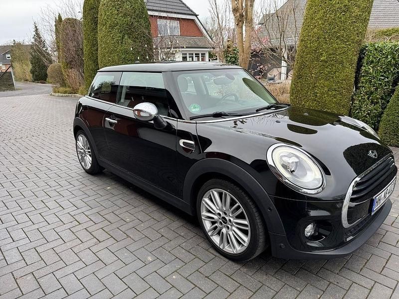 Gebraucht Mini Cooper Chili 136 PS (100 kW) 2016 Schwarz Kleinwagen
