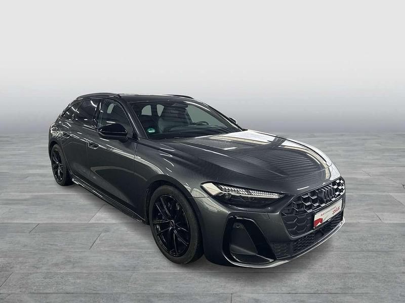 Gebraucht Audi A5 S-Line 204 PS (150 kW) 2025 Daytonagrau perleffekt Coupé