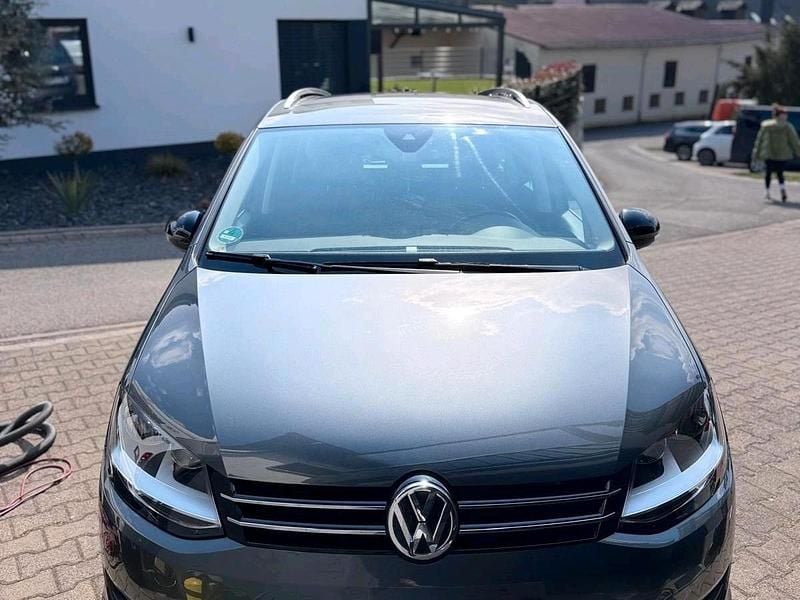 Gebraucht VW Sharan 150 PS (110 kW) 2020 Grau Van / Kleinbus