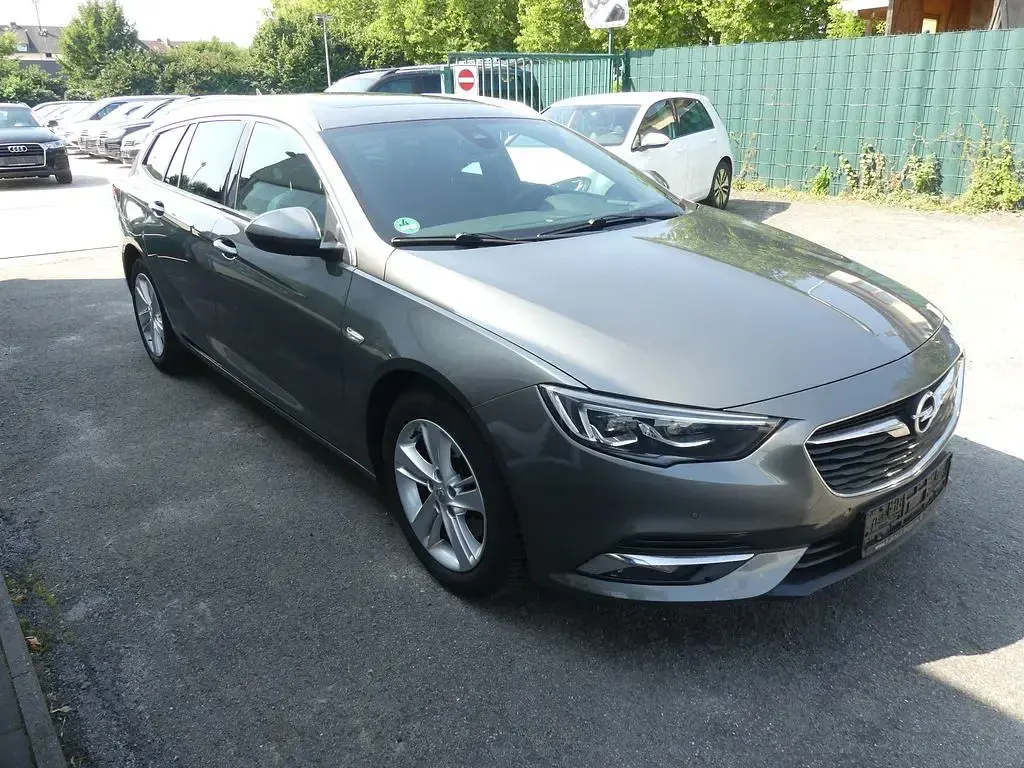 Gebraucht Opel Insignia Innovation 170 PS (125 kW) 2019 Silber Kombi