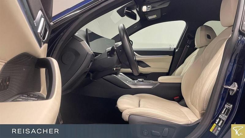 Używany BMW i4 Efficient Dynamics 400 kW (544 KM) 2024 Niebieski Sedan/Limuzyna