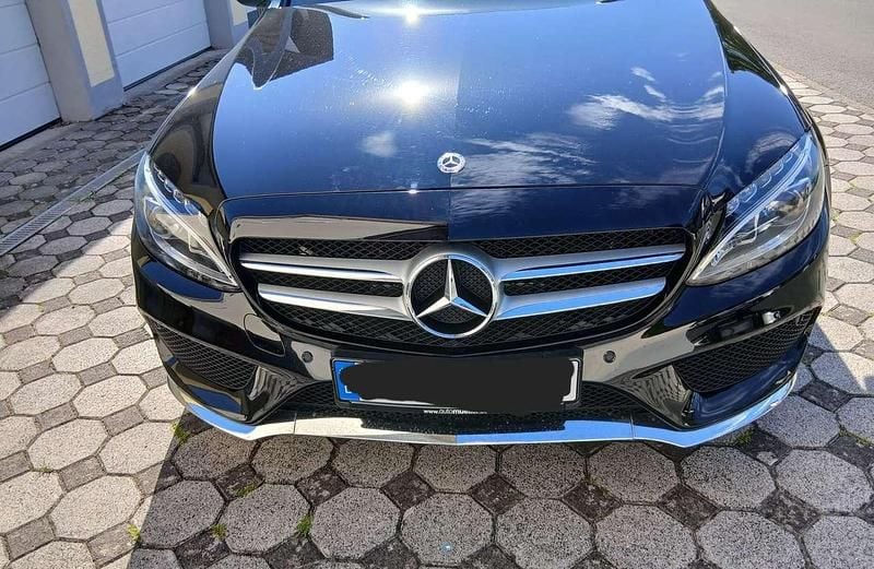 Gebraucht Mercedes C200 AMG line 184 PS (135 kW) 2018 Schwarz Limousine