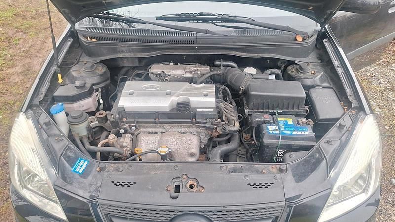 Gebraucht Kia Rio 97 PS (71 kW) 2009 Schwarz Kleinwagen