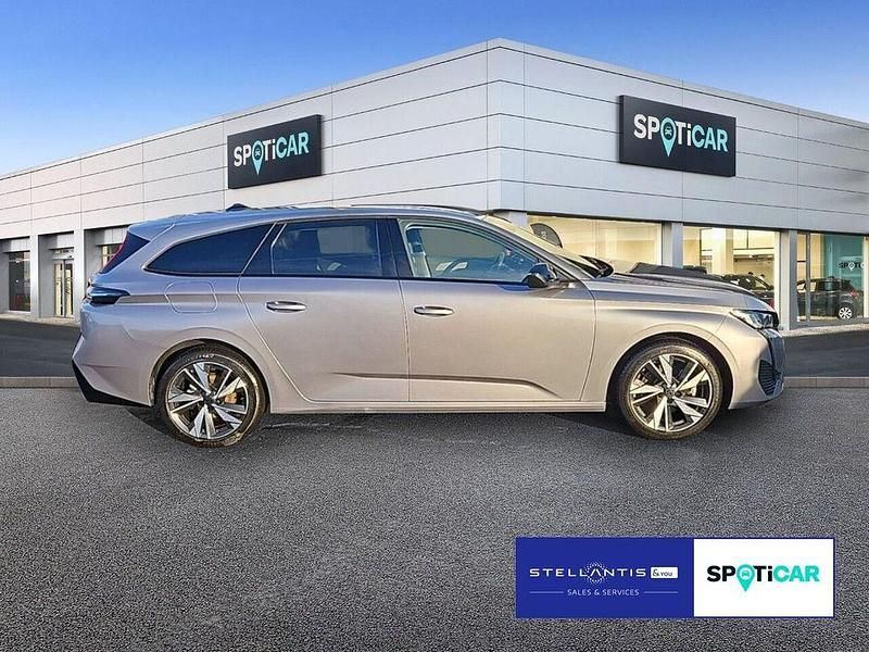 Gebraucht Peugeot 308 SW Allure 131 PS (96 kW) 2022 Grau Kombi